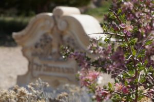 Headstone Headstone